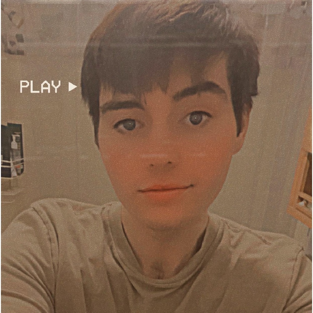 Meet your Posher, Chandler